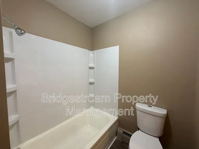 401 Elder Dr #2 — Photo 9