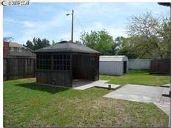 2nd image of 3873 Joan Ave