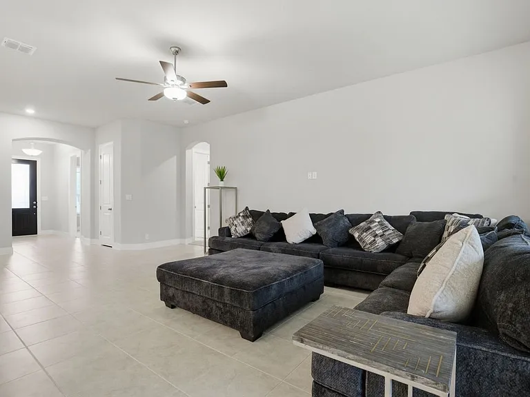 24710 Faraday — Photo 3