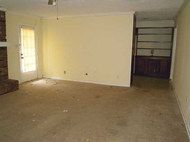 2nd image of 213 Valley North Blvd