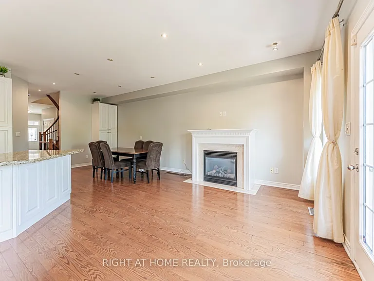 2409 Presquile Dr — Photo 11