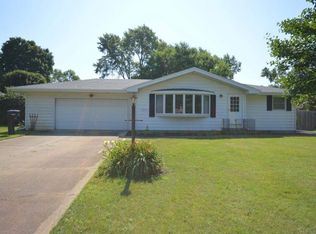 54640 Dawn Dr, Elkhart, IN 46514