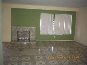 2nd image of 787 E Avenue De Los Arboles
