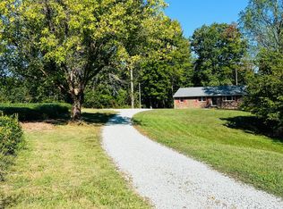 7527 E River Rd, King William, VA 23086