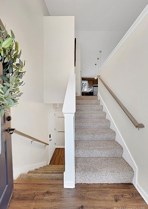 91 Edwards Ave, West Dundee, IL 60118 Zillow