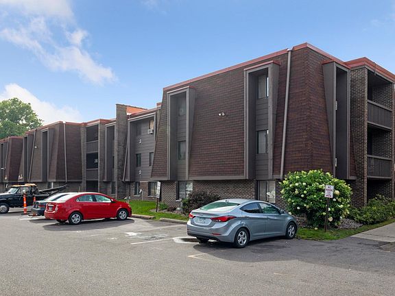 2nd image of 1286 W Hazelwood St #1264