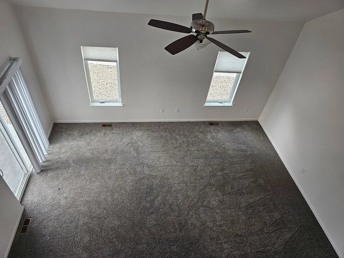 Building Photo - 901 Sonata Ln