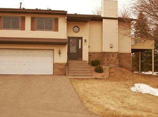 1109 Aston Cir, Burnsville, MN 55337