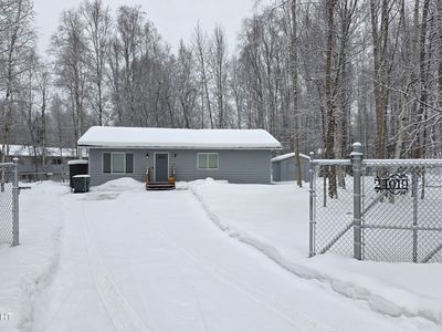 24019 Pillow Cir, Chugiak, AK, 99567