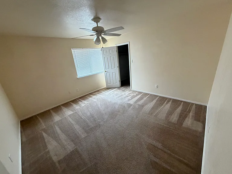212 Lottie Ln — Photo 12