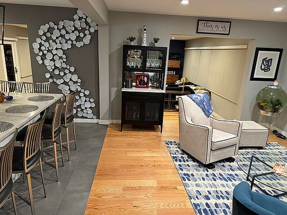 Entryway to den/dining room