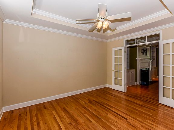 4th image of 1824 Bellamy Oaks Dr