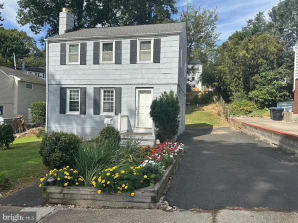 954 N Longfellow St, Arlington, VA 22205