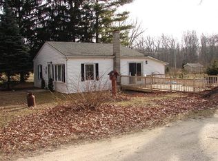 4003 Milner Rd, Stockbridge, MI 49285