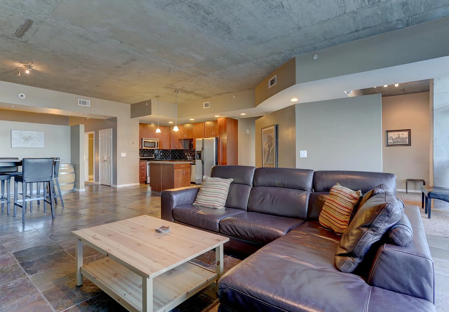 1 bed, 1290 sqft, $3,200 — Photo 1