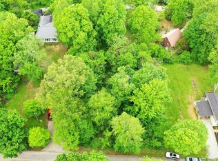 Lake Brook Ln, Lafollette, TN 37766