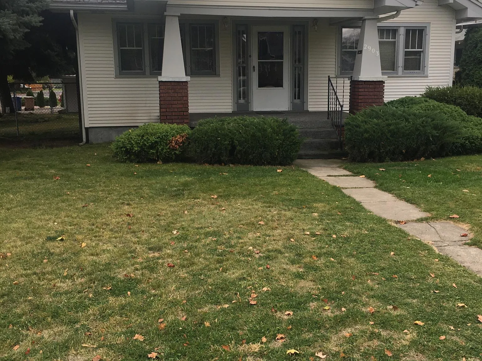 2 bed, 1200 sqft, $1,800 — Photo 3