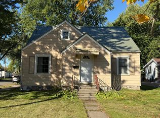 402 Deleglise St, Antigo, WI 54409