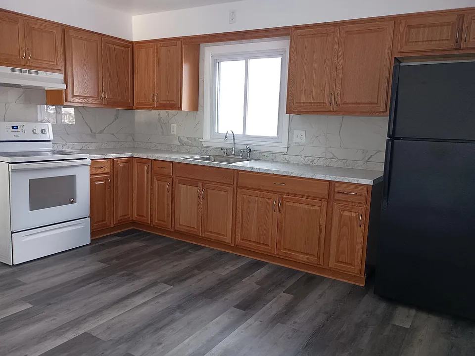 1A Saybrook Dr