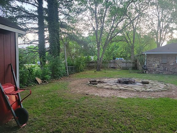 2nd image of 1026 S Jerry Ave