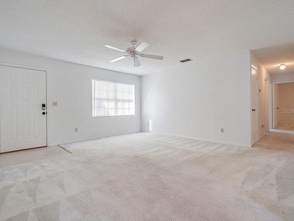 5th image of 304 Jefferson St