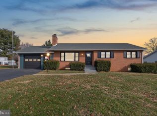 3887 Shadywood Dr, Jefferson, MD 21755