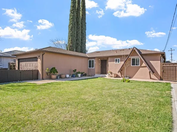 1913 Carver Rd, Modesto, CA 95350