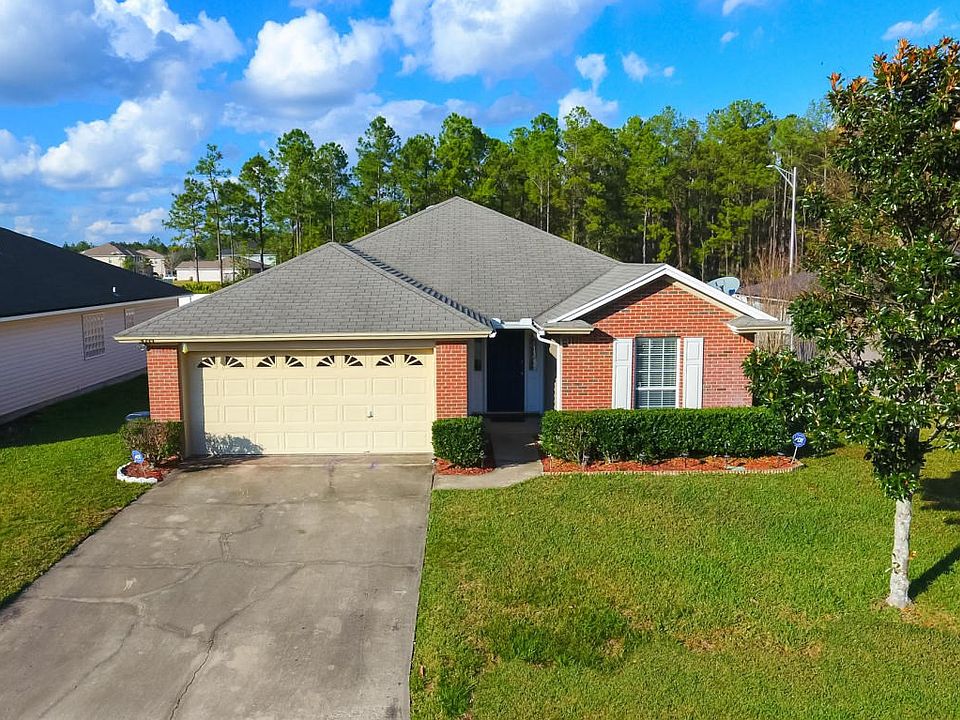 9099 Prosperity Lake Dr-1