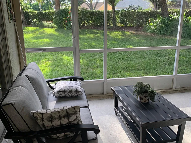 Lanai with great outdoor view