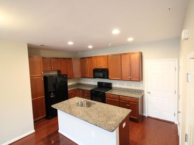 2940 Finsbury Pl SUITE 113, Fairfax, VA, 22031