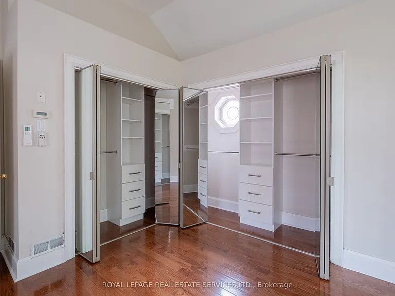 56 Ridley Blvd — Photo 21