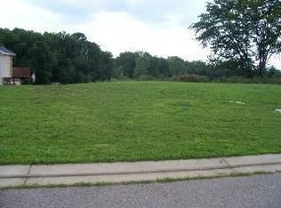 382 Erin Ln, Newark, OH 43055