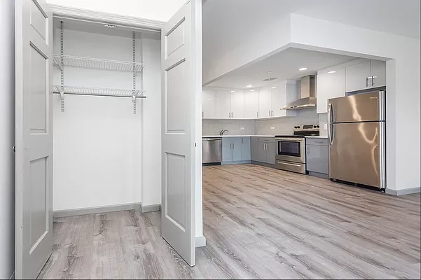 Rented by Modern Spaces | media 12