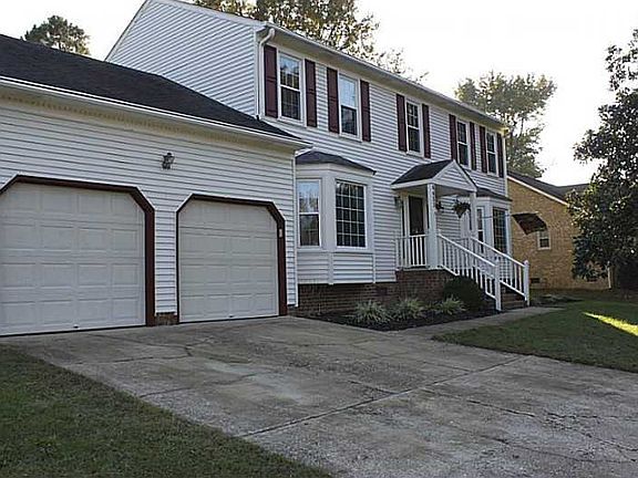 5th image of 4453 Revere Dr