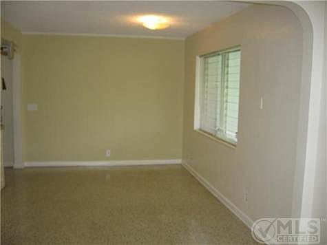 3rd image of 221 SE 5th Ave