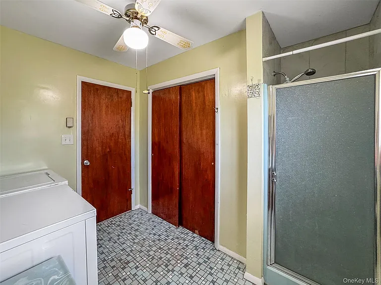 3 Harold Ln — Photo 29