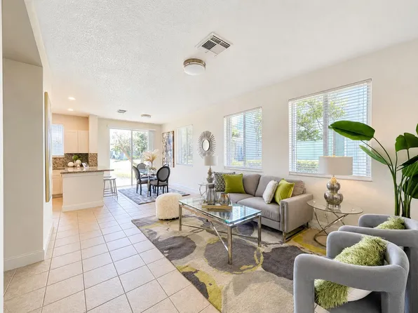 3022 Laurel Ridge Cir, Riviera Beach, FL 33404
