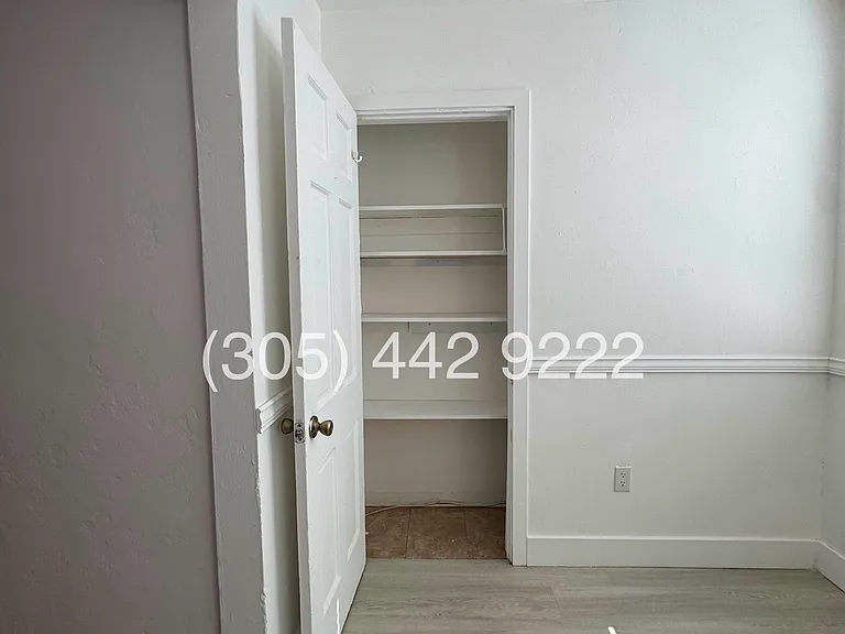 15 Sidonia Ave #4 — Photo 22