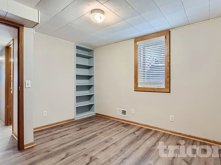 7920 Grinnell Way — Photo 5