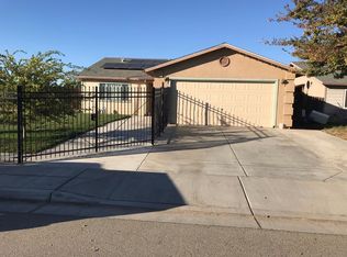 12752 W D St, Fresno, CA 93723