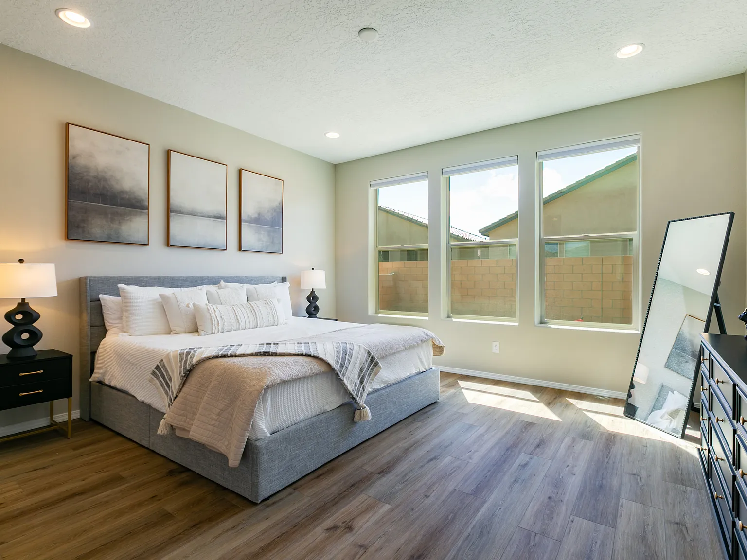 6057 Nauman Drive SE - 1 — Photo 3