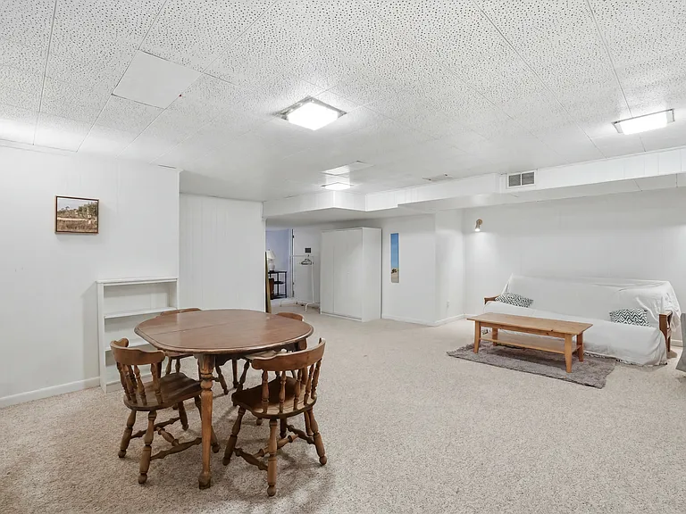 7322 Edmonston Rd — Photo 40