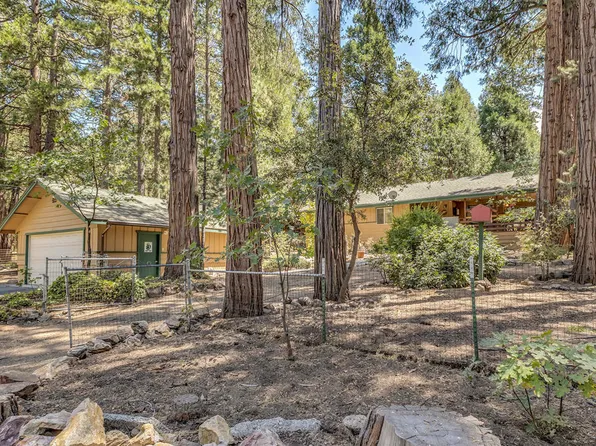 54191 S Circle Dr, Idyllwild, CA 92549