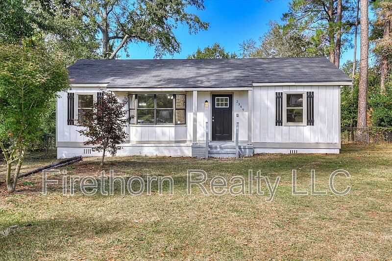1st image of 2349 Henry Cir