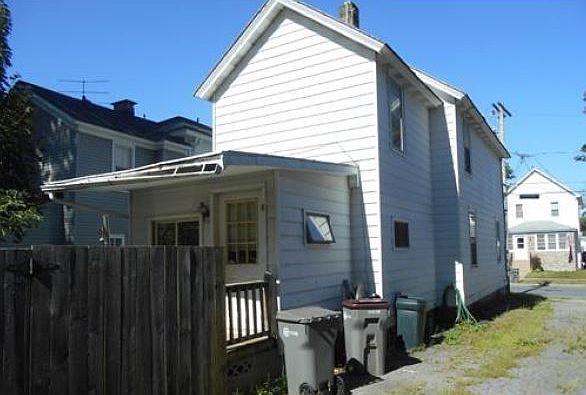 2nd image of 314 Expense St