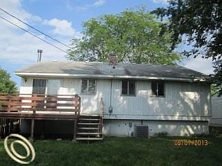 3rd image of 2673 Los Angeles Dr