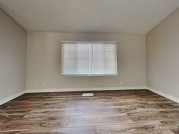 2nd image of 235 Emily St