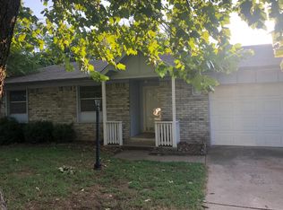 1028 N 2nd Pl, Jenks, OK 74037