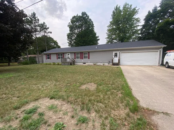 1551 E Pine Hill Ave, White Cloud, MI 49349