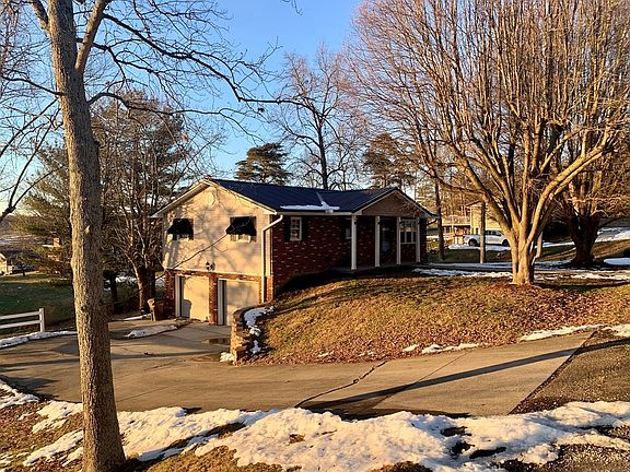 2nd image of 59 Mildred Dr